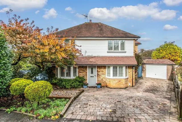 Claremont Rise, Uckfield, East Sussex, TN22 2AH, photo 1