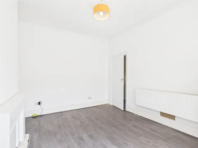 Photo 3 — Barton Lane, Eccles, Manchester, Greater Manchester, M30 0HJ
