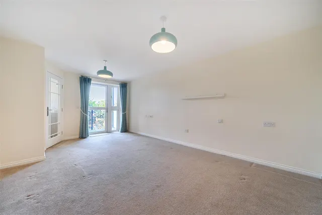 Marsh Road, Pinner, HA5, photo 3