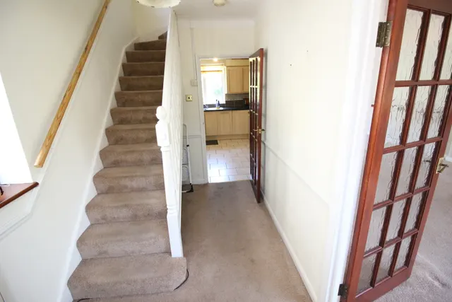 Photo 2 — Stoneleigh Park Road, EPSOM, Surrey, Epsom, KT190RQ