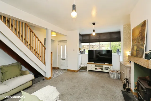St. Edmunds Avenue, Newcastle, ST5, photo 2