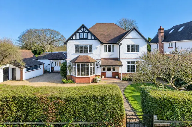 Austenway, Gerrards Cross, Bucks, SL9 8NN, photo 1