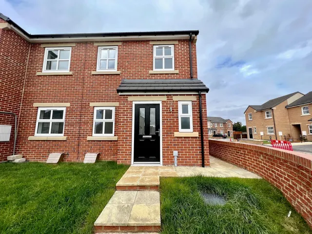 Chalk Road, Stainforth, Doncaster, photo 1