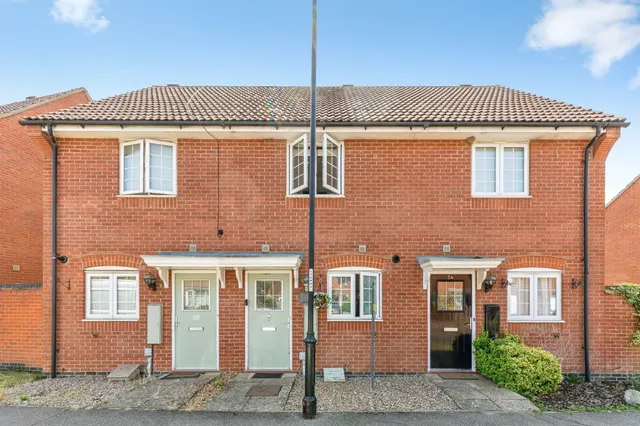 Ironwood Avenue, Desborough, Kettering, photo 1