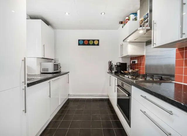 Tabard Street, London Bridge, SE1, photo 3