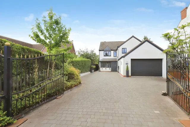 Lichfield Road, Walsall Wood, WS9, photo 1