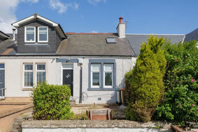 Photo 2 — Morris Bank, Old Deans Road, Bathgate