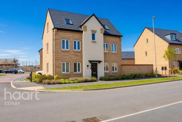 4 bedroom house, Tansy Road, Corby, NN17
