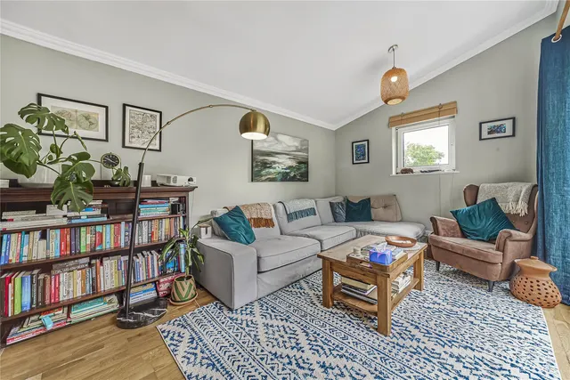 Union Road, London, SW4, photo 1