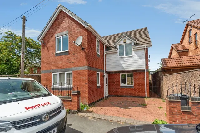 Franchise Street, Wednesbury, photo 1