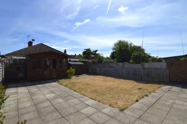Brampton Way, Bedworth, Warwickshire, CV12 9PR, photo 1