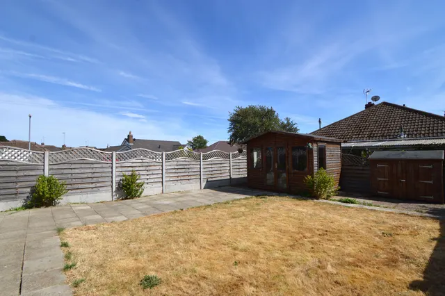 Photo 3 — Brampton Way, Bedworth, Warwickshire, CV12 9PR