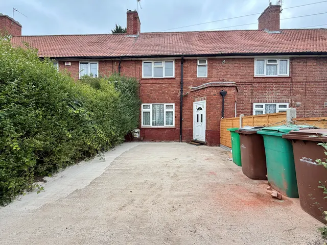 Aston Avenue, Beeston, NG9, photo 1