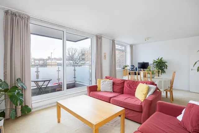 Rayners Road, London, SW15, photo 1