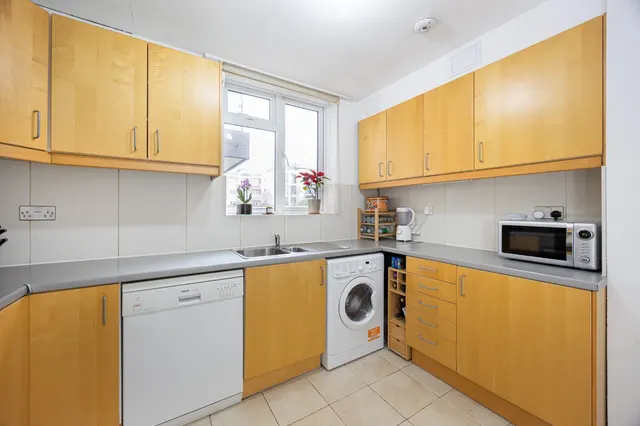 Rayners Road, London, SW15, photo 3