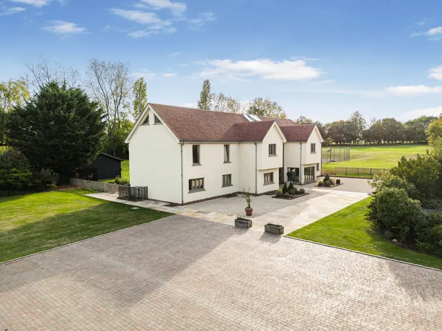 Lindsell, Dunmow, Essex, CM6 3QJ, photo 1