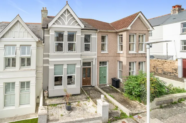 Carmarthen Road, Plymouth, Devon, PL4