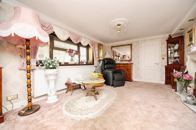 Pinfold Lane, Walsall, WS9, photo 2