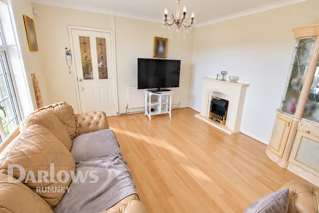 Harlech Road, Cardiff, photo 3