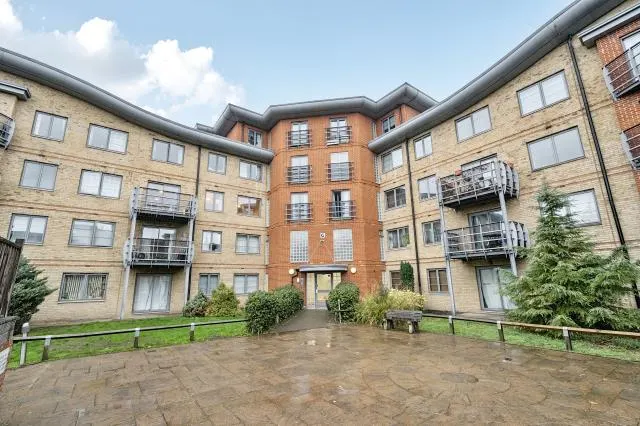 Jubilee Square, Reading, RG1, photo 1