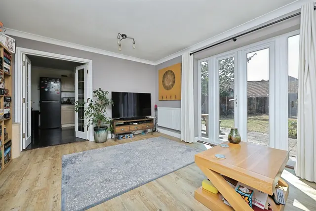 Photo 3 — Roe Drive, Norwich