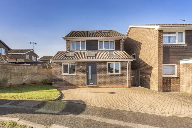 Eastcote Drive, Harpenden, AL5, photo 1