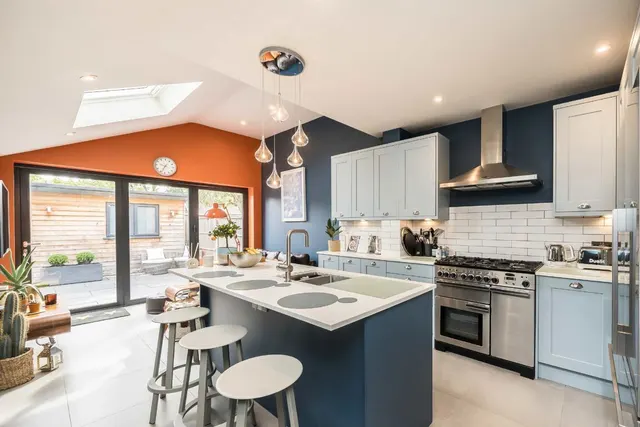 Willoughby Road, KT2, photo 3