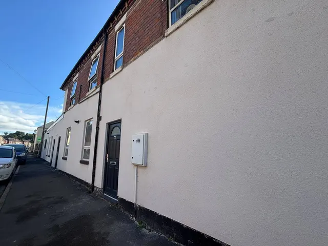 Church Hill Street, DE15, photo 1