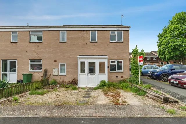 Stockwood Road, CHIPPENHAM, photo 1