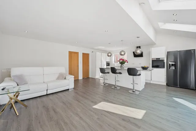 Highfield Drive, Longton, PR4, photo 3