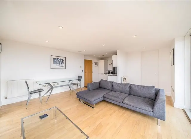 Mill Lane, New Cross, SE8, photo 3