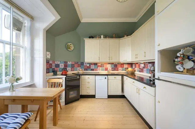 Photo 3 — Hyndford House, Fidra Road, North Berwick, EH39 4NG
