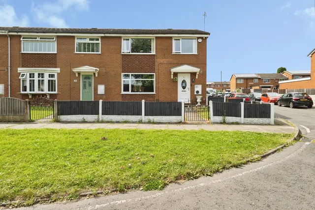 Circular Road, Denton, Manchester, Greater Manchester, M34, photo 1