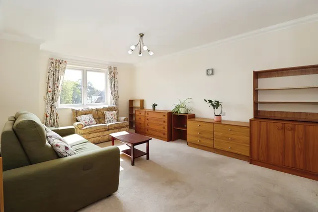 Southmead Road, Filton, Bristol, Gloucestershire, BS34, photo 1