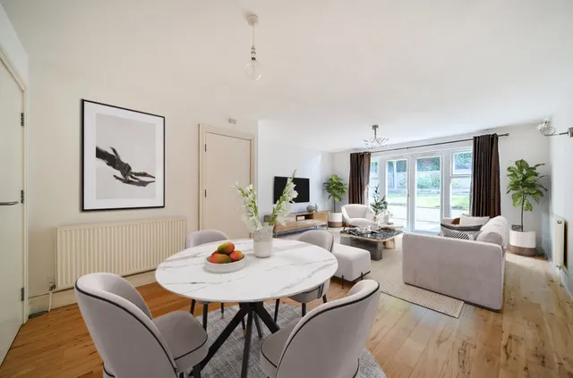 Photo 2 — Purley Oaks Road, South Croydon CR2 0NY
