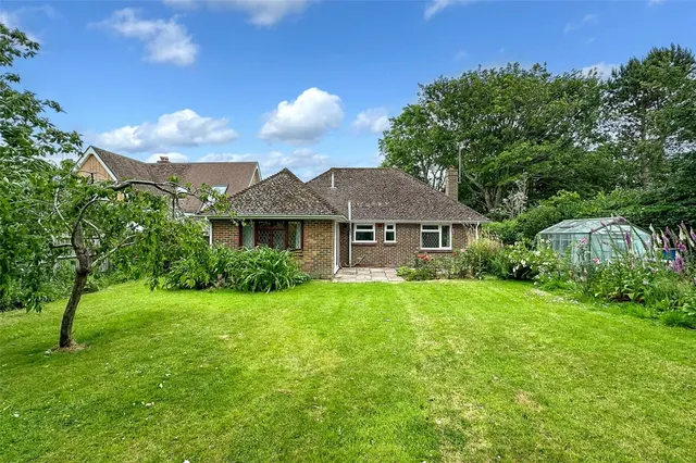 East Preston, Littlehampton, BN16, photo 2