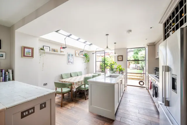Photo 2 — Underhill Road, East Dulwich, London, SE22