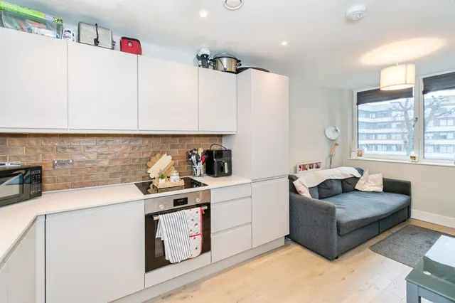 Romsey Road, Southampton, SO16, photo 3