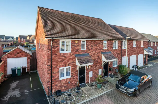 Planets Lane, Cheltenham, Gloucestershire, GL51