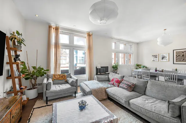 Torrington Place, Bloomsbury, WC1E, photo 1