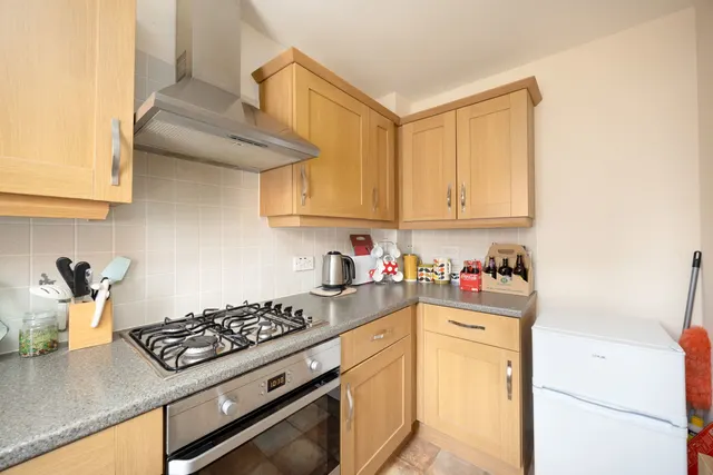 Dowse Road, Devizes, SN10, photo 3