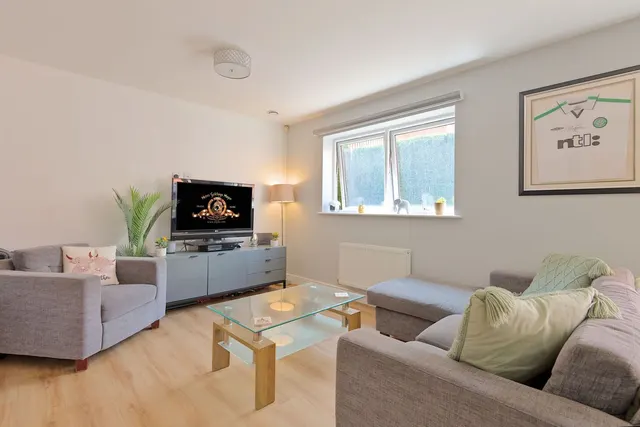 Novia House, High Barnet, photo 1