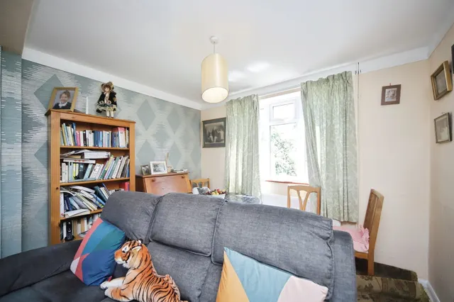 Photo 3 — Charles Crescent, TAUNTON