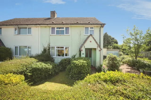 Charles Crescent, TAUNTON, photo 1