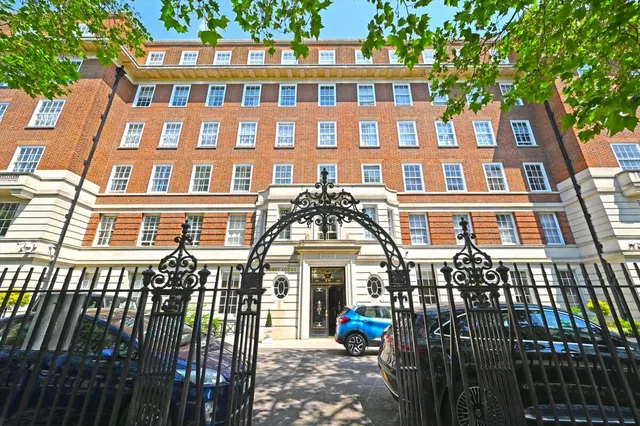 Park Road, London, NW8, photo 2
