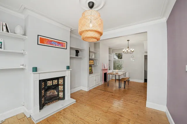 Lincoln Road, Enfield, EN1, photo 2