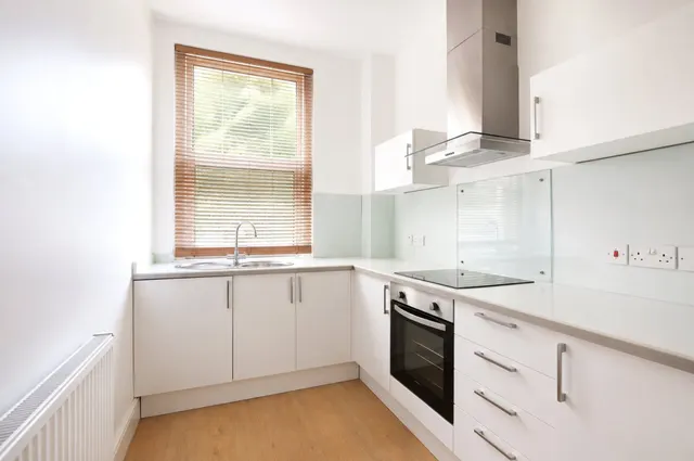 Springfield Road, Bristol, BS6, photo 2