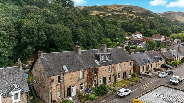 Main Street West, Menstrie, Clackmannanshire, FK11, photo 1