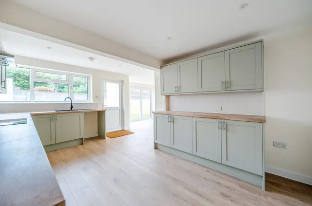 Duchy Drive, Preston, Paignton, Devon, TQ3