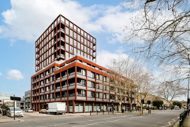 Photo 2 — Dawson Street, London, E2